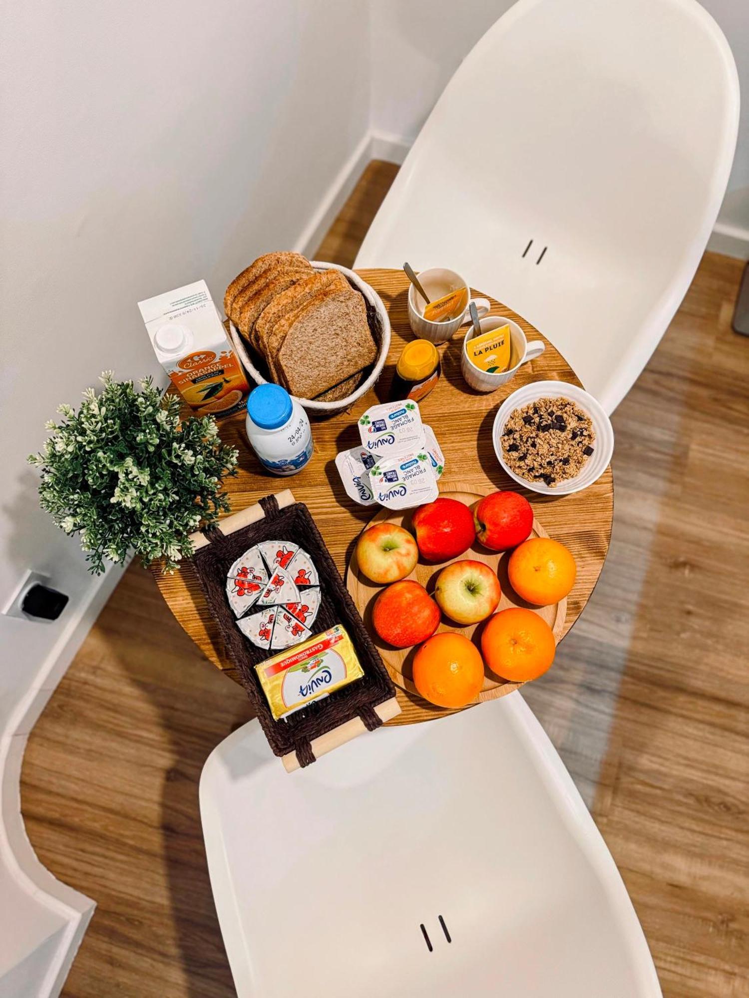 Sunshine Getaway - Stylish Studio In The Heart Of ニース エクステリア 写真